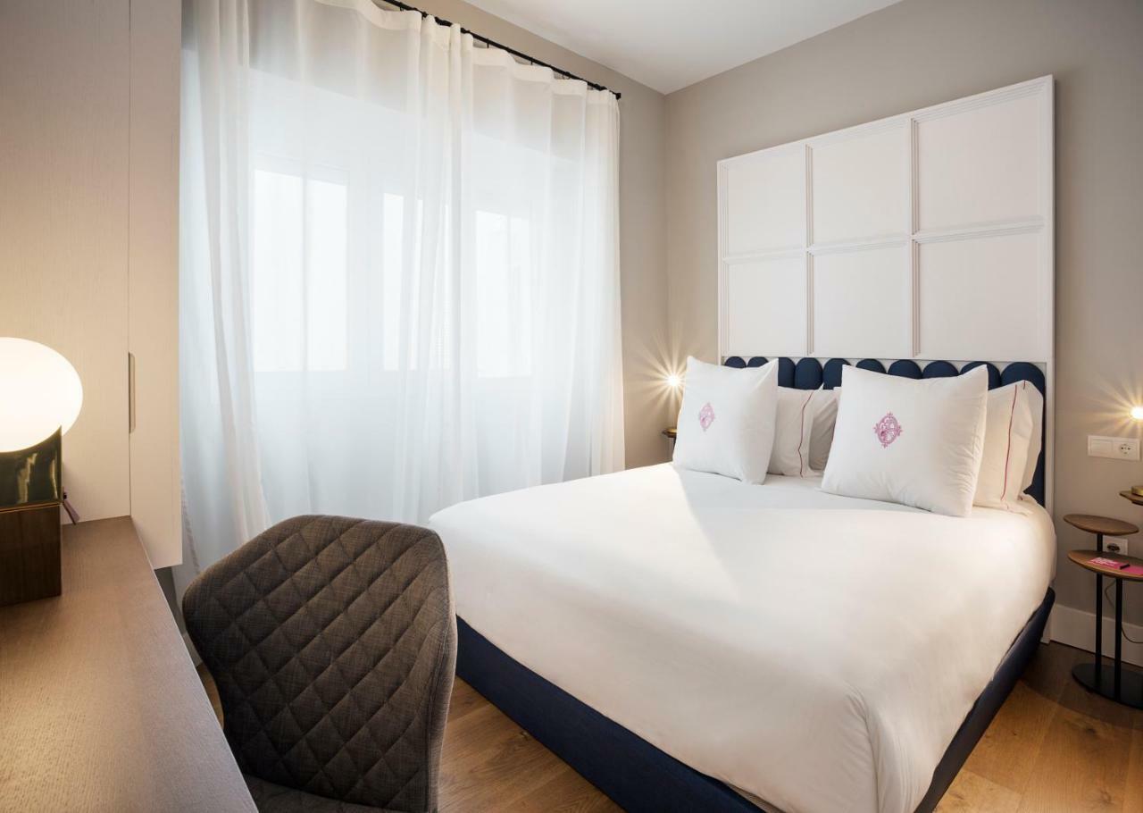 Apartamentos One Shot Conde De Torrejon Siviglia Esterno foto
